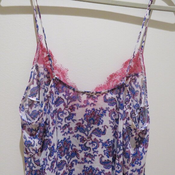 INTIMATELY FREE PEOPLE Pretty Little Thing Lace Trim Cami Top in Purple - Size L - Picture 12 of 14